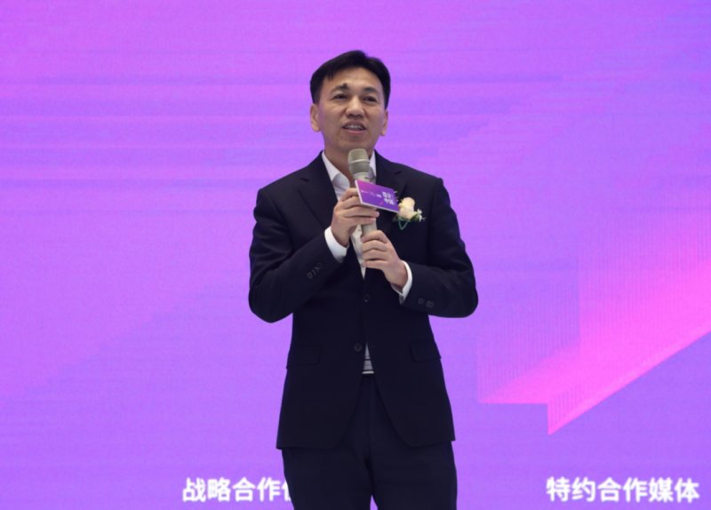 設(shè)計中國X東鵬巖板全國巡回論壇暨墻面巖板發(fā)布會(青島站)11月23日圓滿舉行!_3