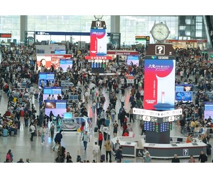 歐神諾中國(guó)玉震撼霸屏上海高鐵，持續(xù)釋放品牌勢(shì)能！