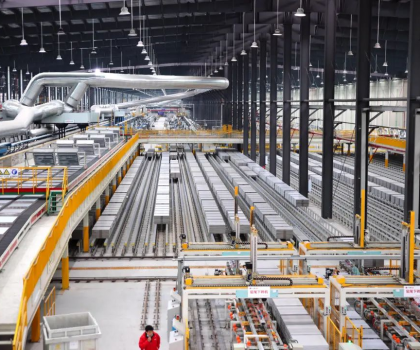 智造未來 綠色共生│東鵬重慶基地新線正式投產，打造建陶新質生產力標桿