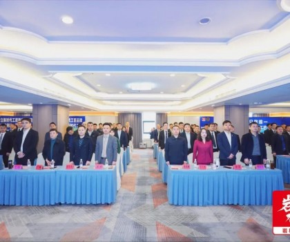 2025首屆巖板交付團隊百強TOP100高峰論壇暨巖板大師—巖板交付發布會圓滿落幕，引領巖板交付新時代！