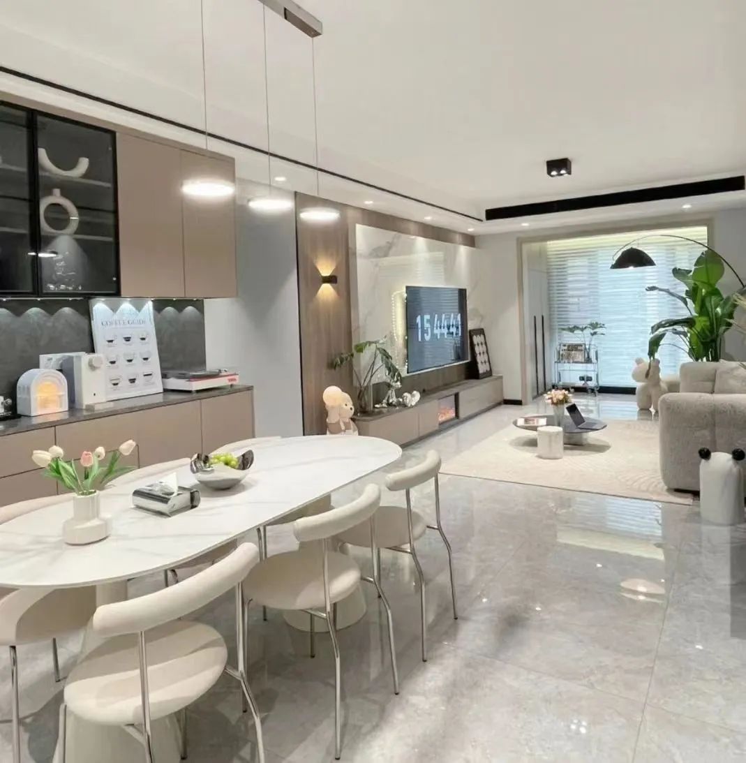 1685324970930285.jpg 巖寶科技|打通巖板交付“最后一公里”,讓高端設(shè)計(jì)完美落地!3.jpg