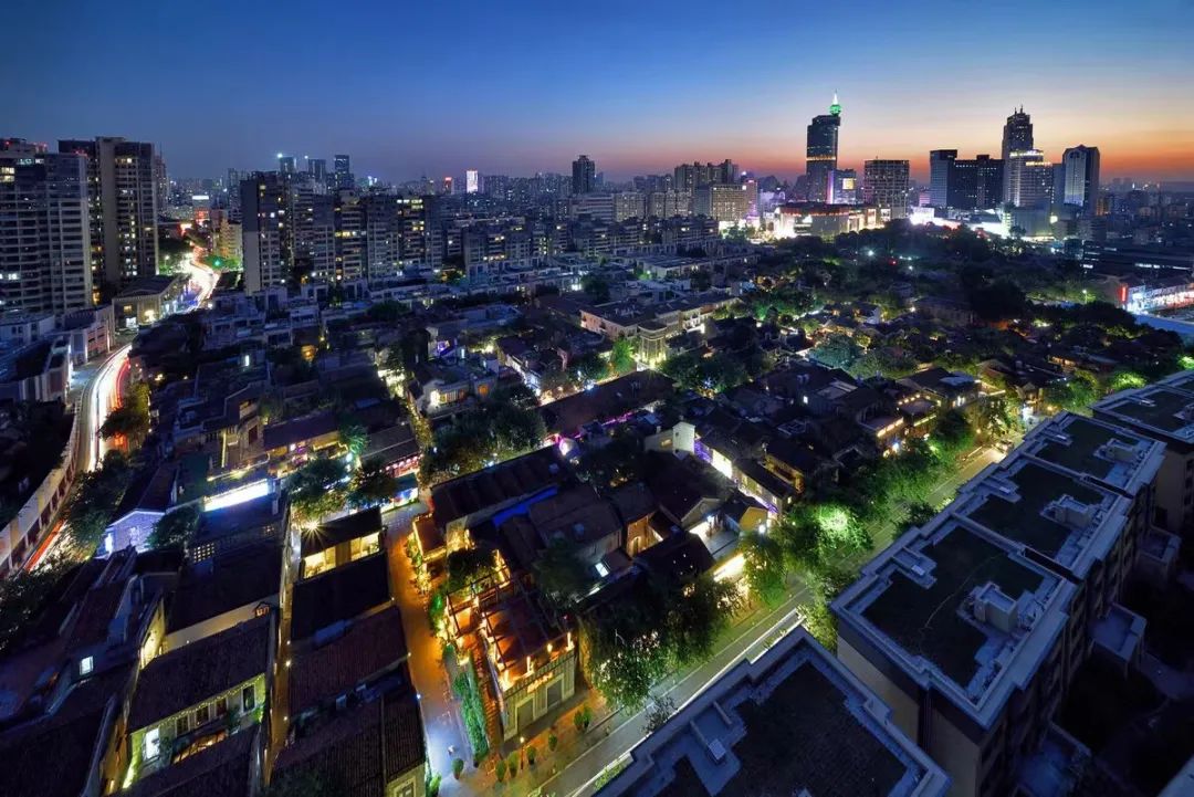 1697358890427176.jpg 640 (5).jpg