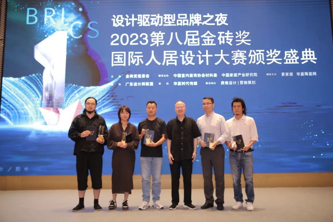 1697362118644271.jpg 640 (31).jpg