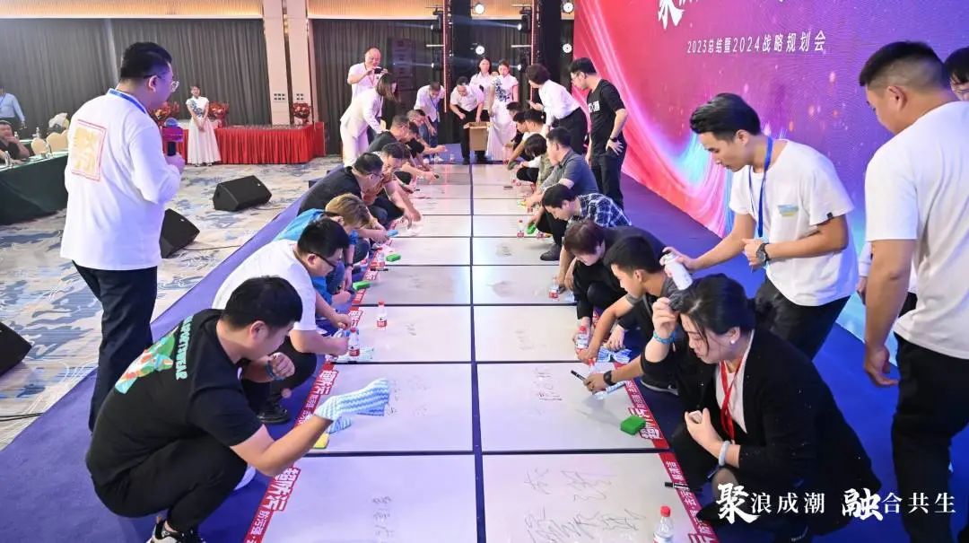 1702801776456593.jpg 16.jpg