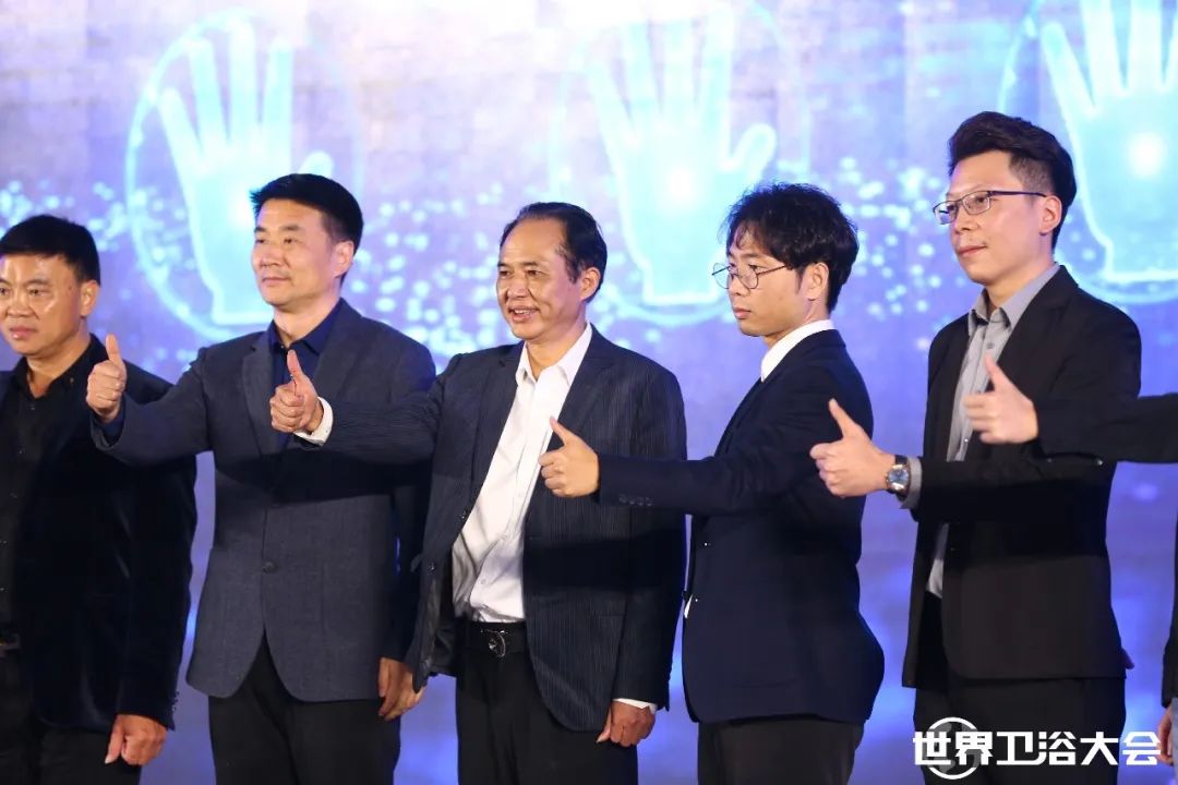 1704854373263768.jpg 640 (3).jpg