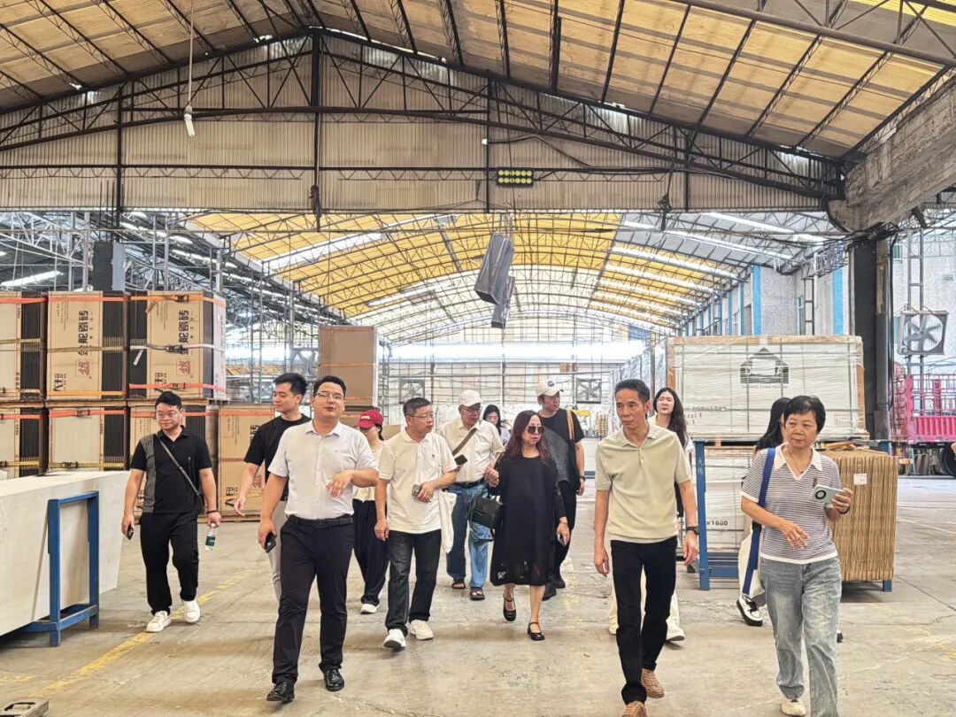 1756522977702466.jpg 2.jpg